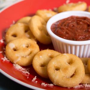 Smiles® with Pizza Dipping Sauce